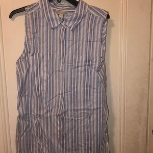 Short sleeve button down shirt